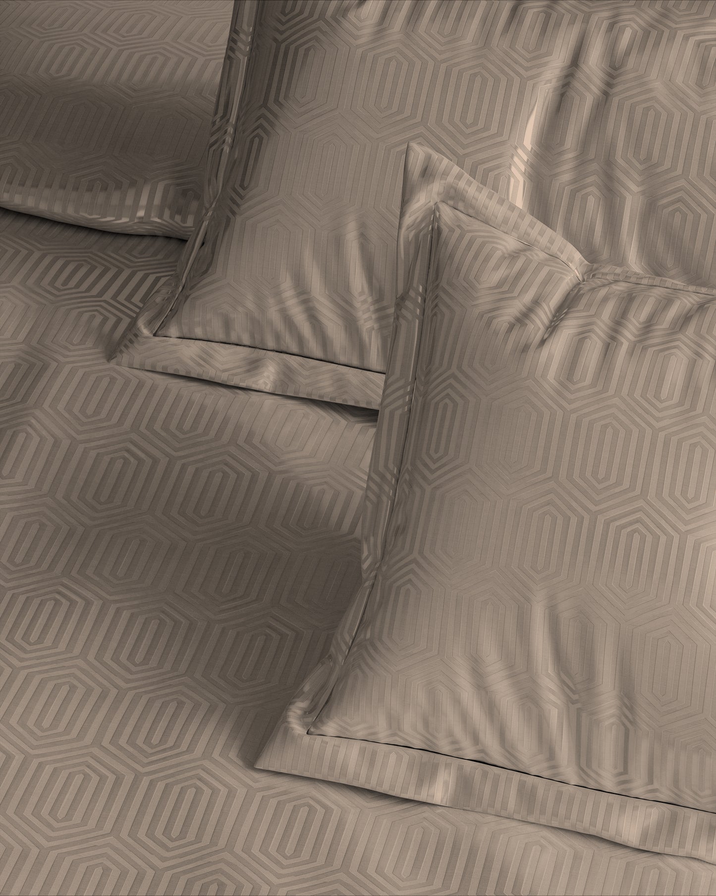 Geometric 300 TC King Size Jacquard Bedding Set