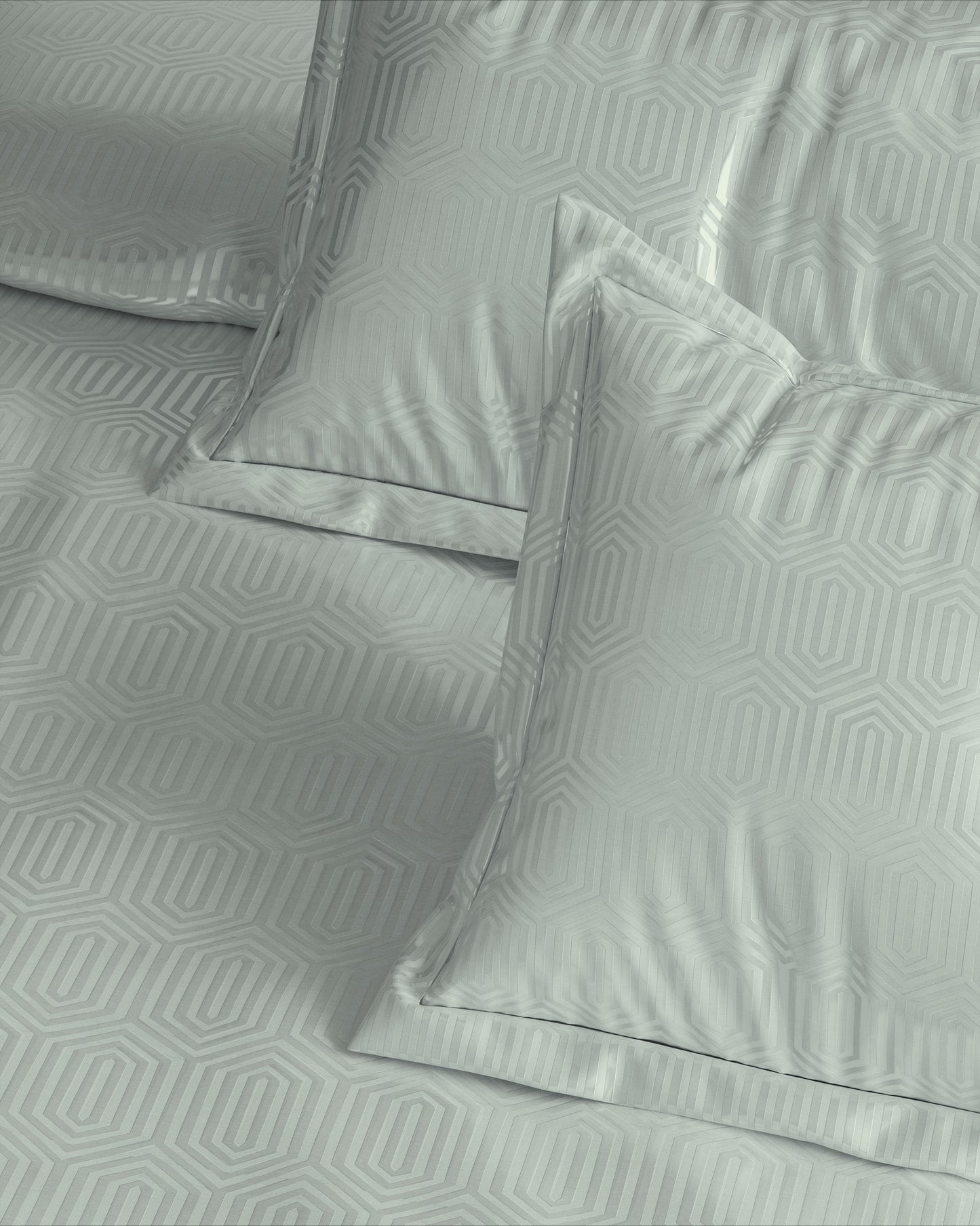 Geometric 300 TC King Size Jacquard Bedding Set