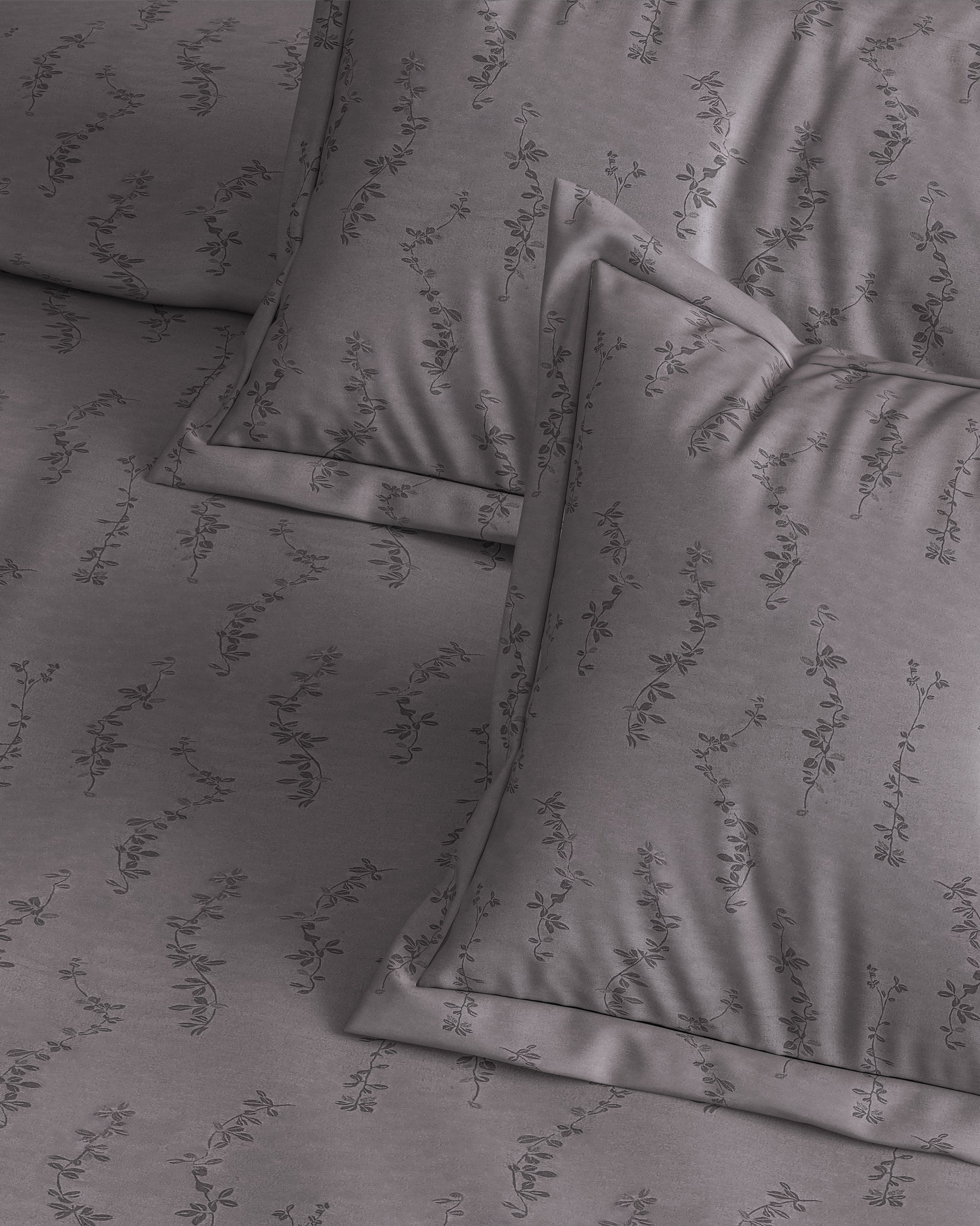 Floral 300 TC King Size Jacquard Bedding Set