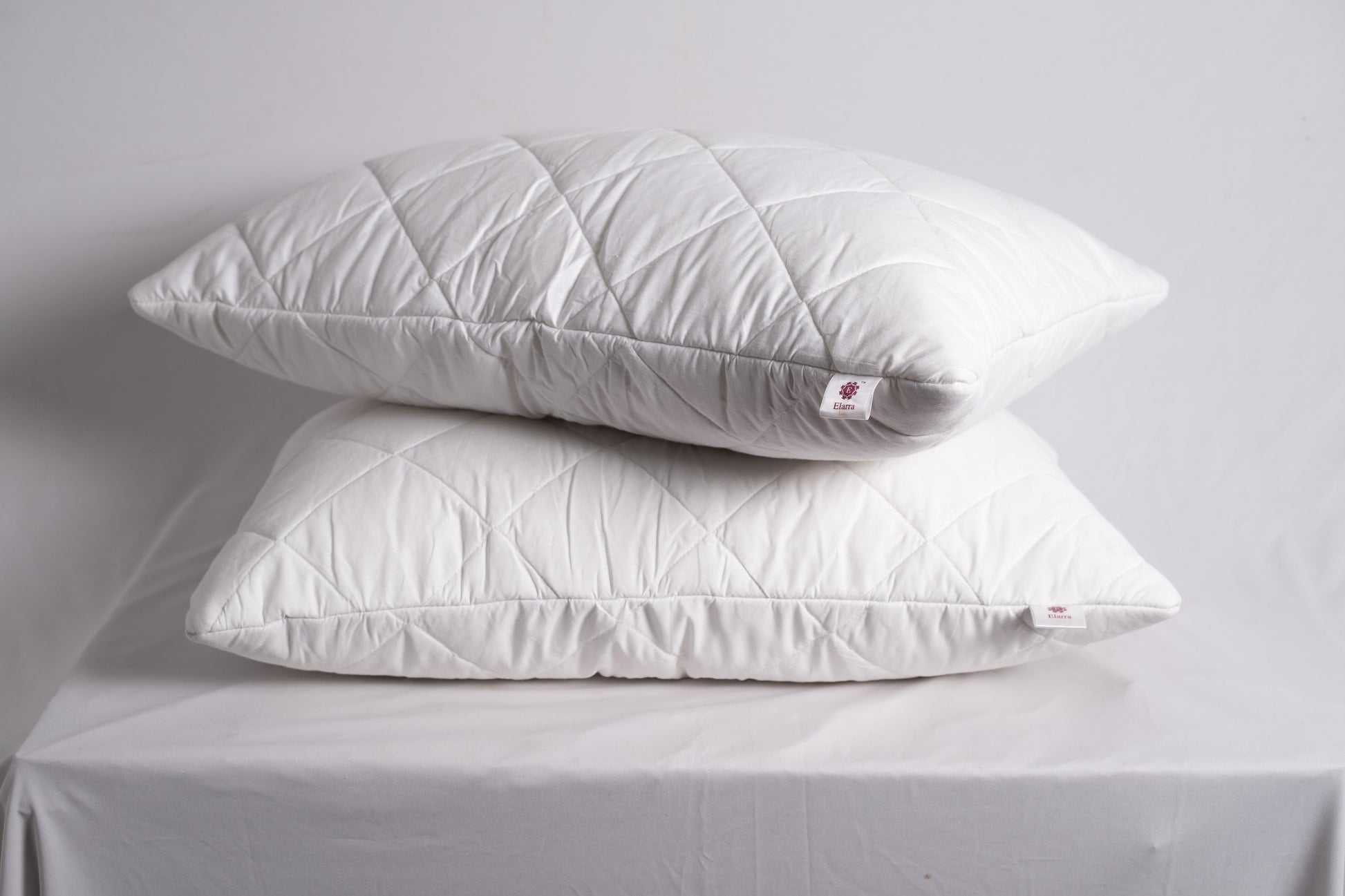 Pillow Protector , Waterproof Pillow Protector