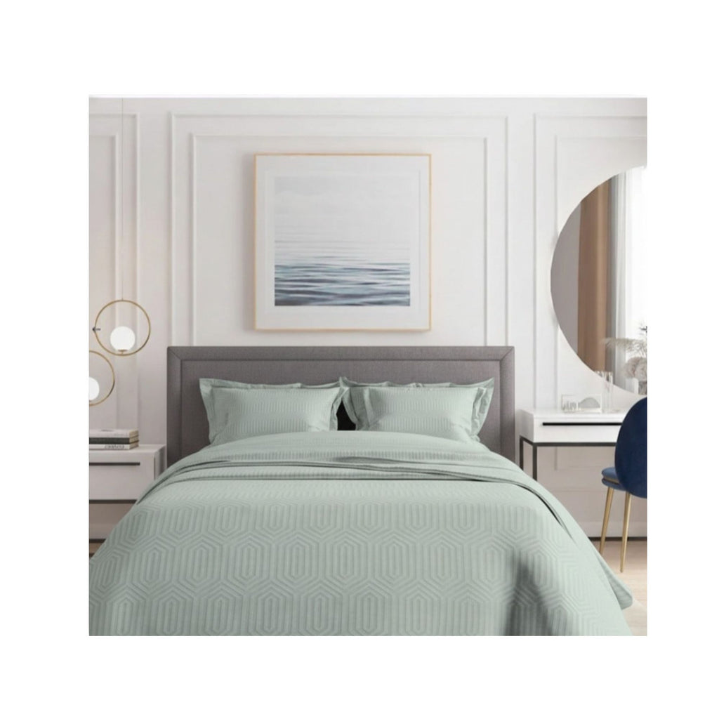 Geometric 300 TC King Size Jacquard Bedding Set